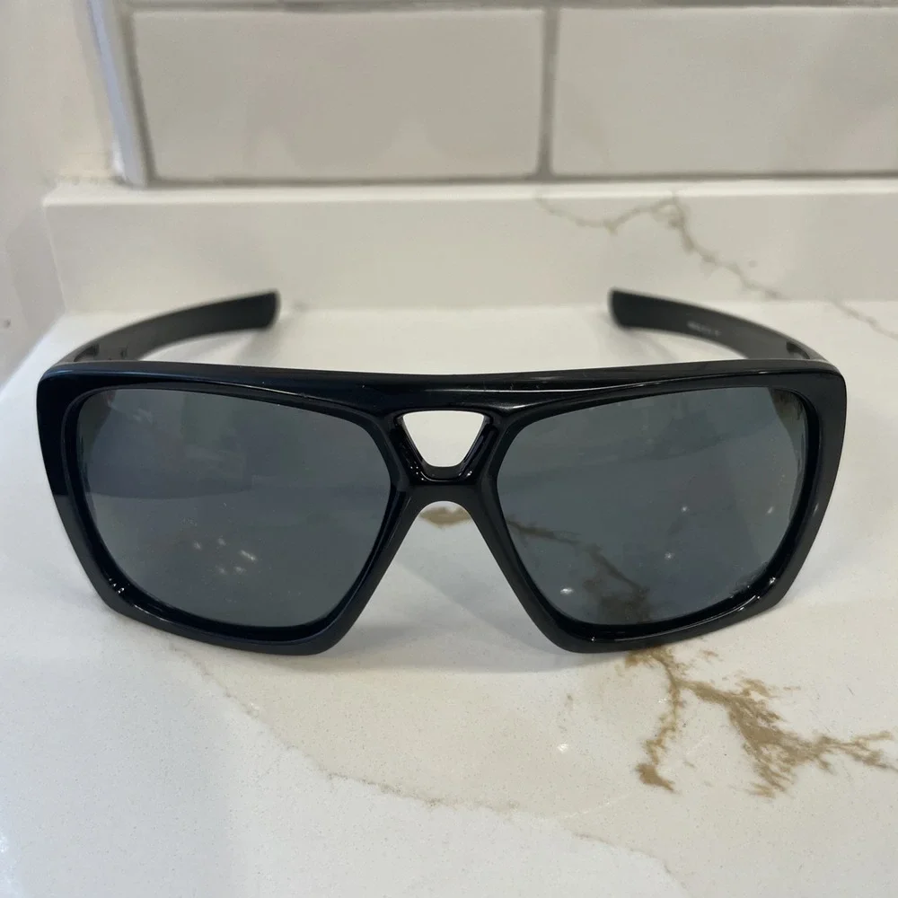Fox Racing The Rewitt Sunglasses Black Frame Lens Wrap Style Retro 61-15-143